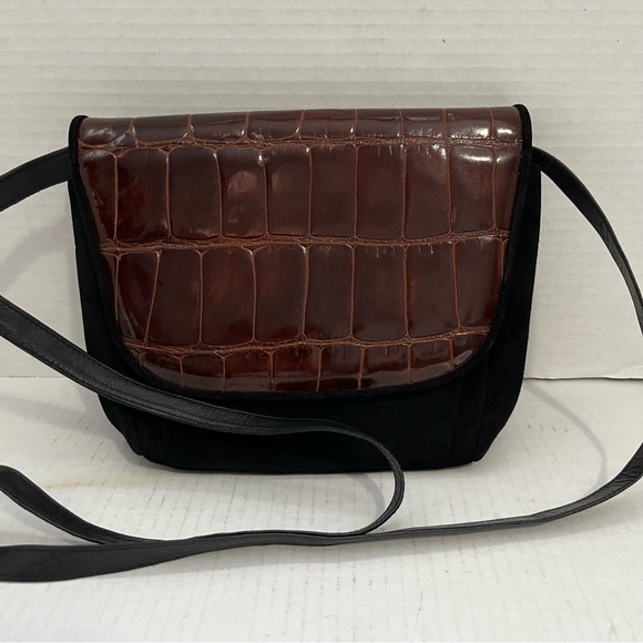 90s VINTAGE STUART WEITZMAN CROSSBODY BAG IN LEATHER/SUEDE AND BROWN CROC FLAP - Picture 2 of 11